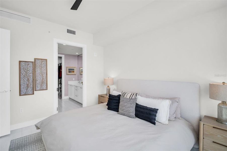 Furnished interior view inside a new home in , St. Petersburg (Image 34).