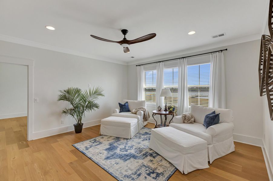 Furnished interior view inside a new home in , Wando (Image 40).