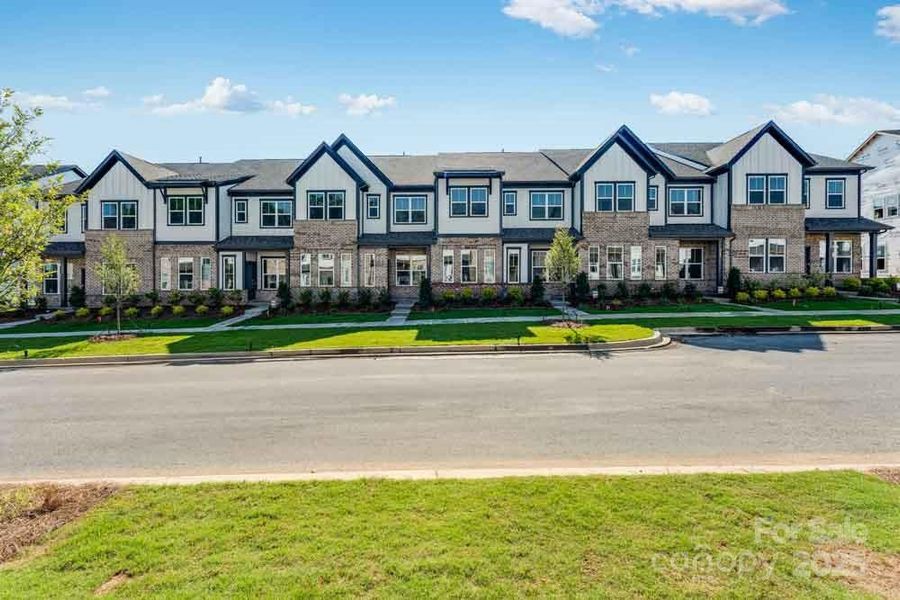 3127 Beacon Heights ~ Ready Now