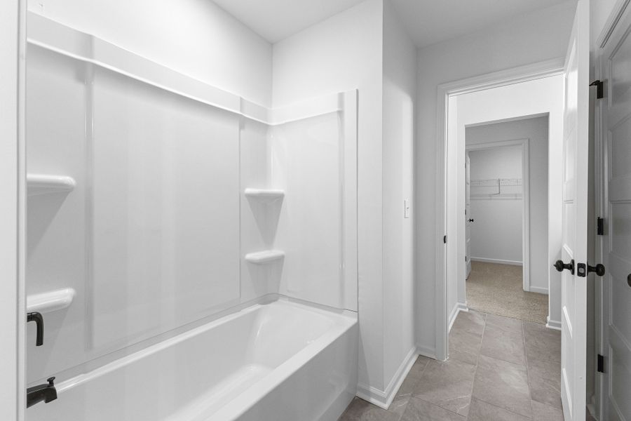 Image 59 of a home in Standing Oaks.