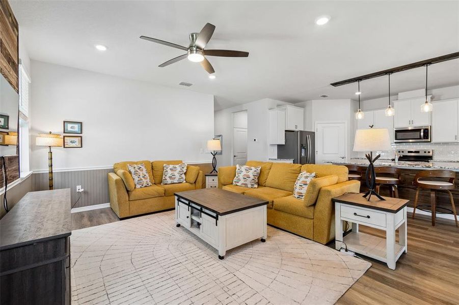 Furnished interior view inside a new home in Star Farms at Lakewood Ranch, Bradenton (Image 54).