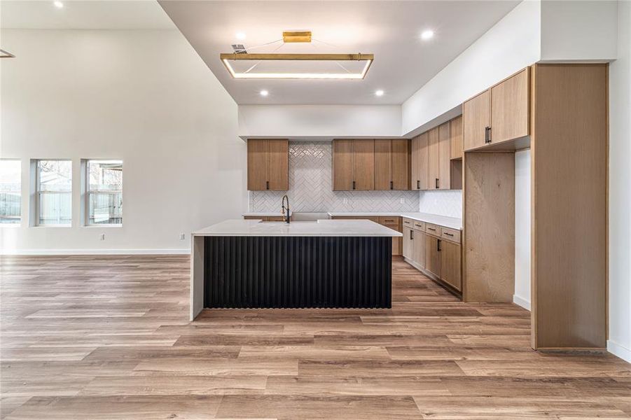Furnished interior view inside a new home in , Dallas (Image 9).