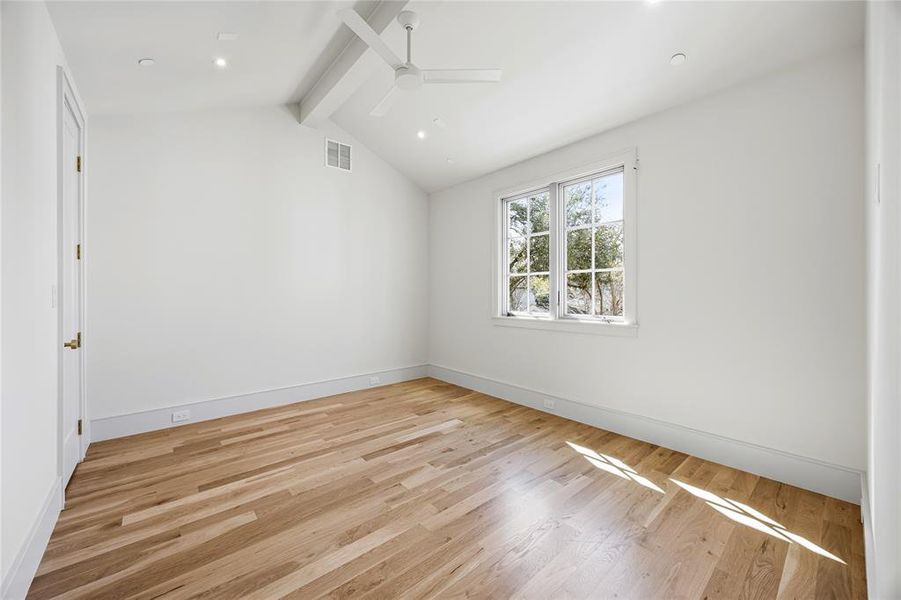 Spacious, unfurnished interior of a new home in , University Park (Image 21).