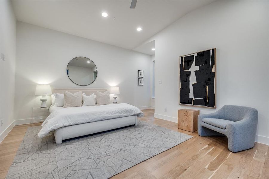 Furnished interior view inside a new home in , Dallas (Image 24). Furnished interior view inside a new home in , Dallas (Image 24).