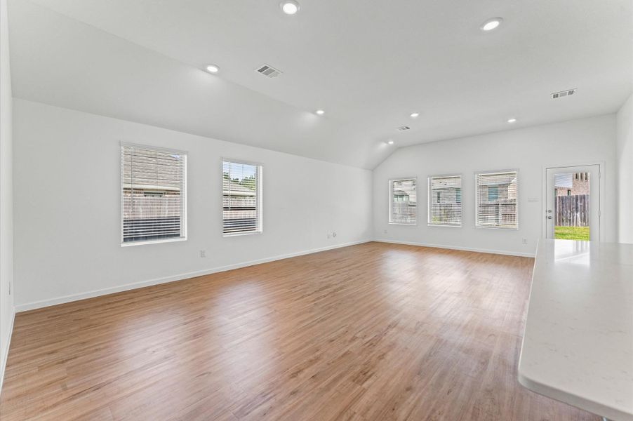 Spacious, unfurnished interior of a new home in Kingwood-Royal Brook: Bristol Collection, Porter (Image 17). Spacious, unfurnished interior of a new home in Kingwood-Royal Brook: Bristol Collection, Porter (Image 17).