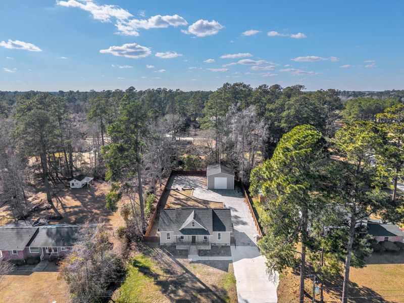 Image 37 of a home in . Image 37 of a home in .