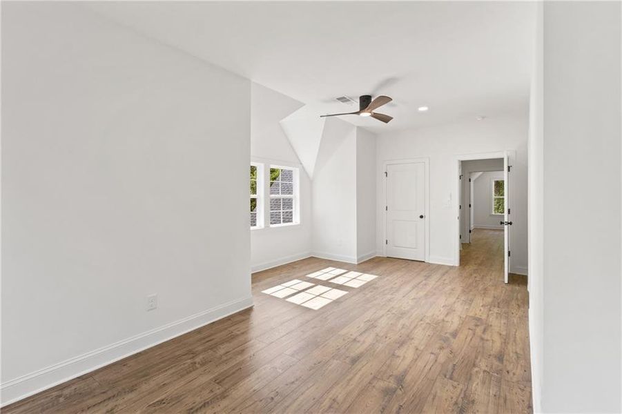 Spacious, unfurnished interior of a new home in , Dahlonega (Image 27). Spacious, unfurnished interior of a new home in , Dahlonega (Image 27).