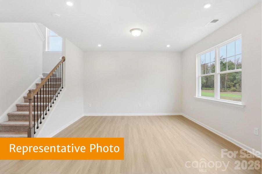 Spacious, unfurnished interior of a new home in Catawba Trace, Catawba (Image 8).