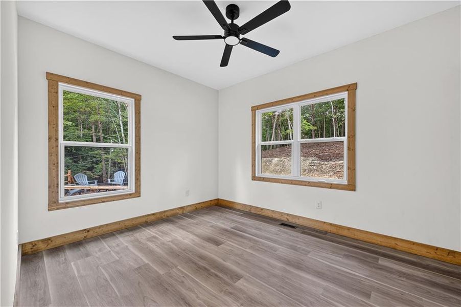 Spacious, unfurnished interior of a new home in , Ellijay (Image 20).