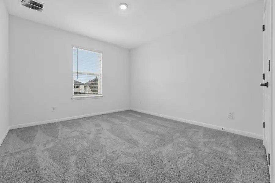 Spacious, unfurnished interior of a new home in Parkside on the River, Georgetown (Image 19). Spacious, unfurnished interior of a new home in Parkside on the River, Georgetown (Image 19).