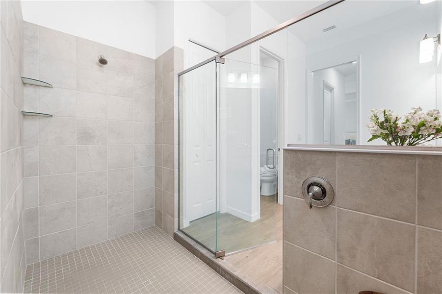 Image 55 of a home in .