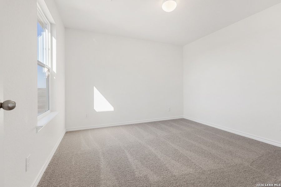 Spacious, unfurnished interior of a new home in Punta Verde, Converse (Image 17).