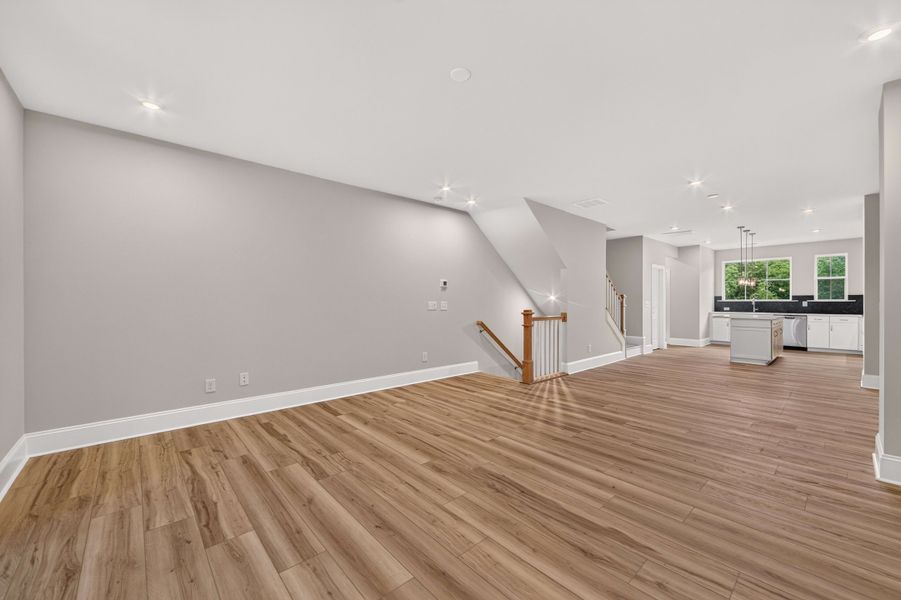 Spacious, unfurnished interior of a new home in Old Town Village, Waxhaw (Image 34). Spacious, unfurnished interior of a new home in Old Town Village, Waxhaw (Image 34).
