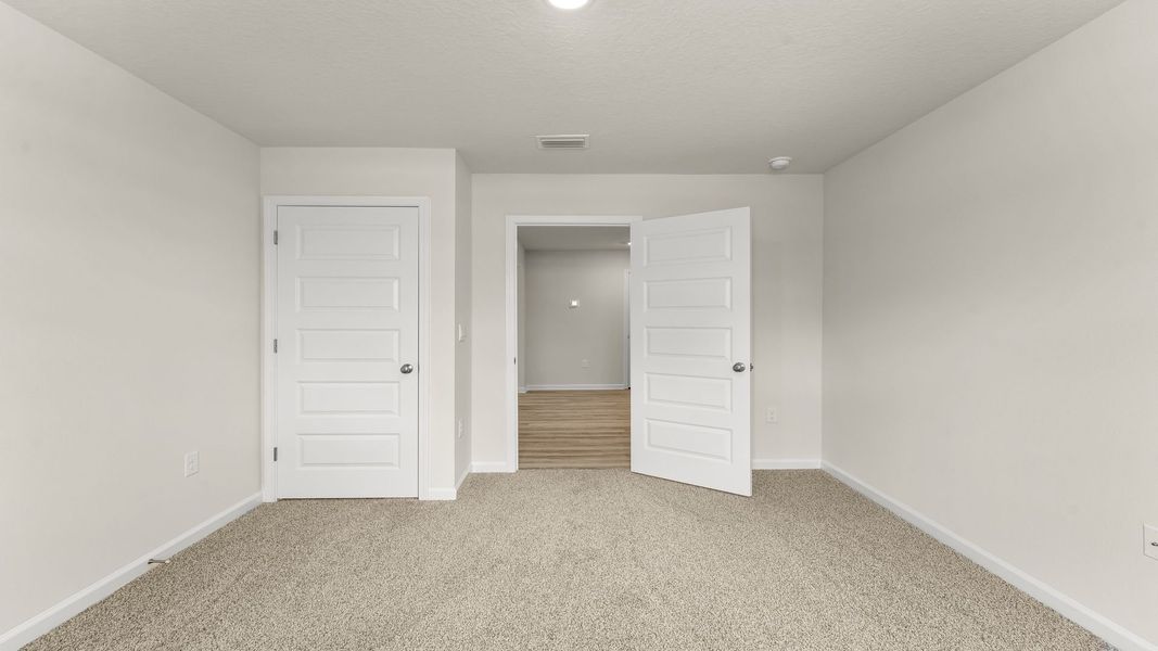 Spacious, unfurnished interior of a new home in Park Place, Panama City (Image 26).