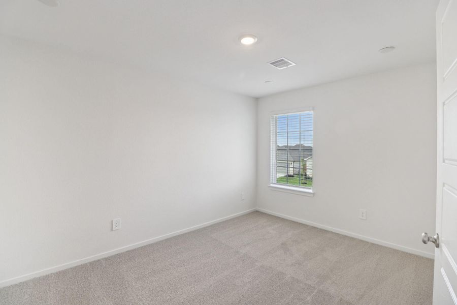 Spacious, unfurnished interior of a new home in Landing Meadows - Premier Series, New Caney (Image 40).
