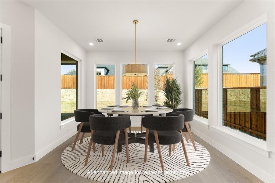 521 Twilight - Dining