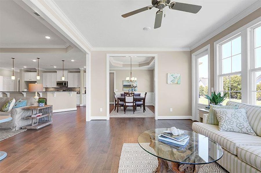 Shelter Bay, Sunroom