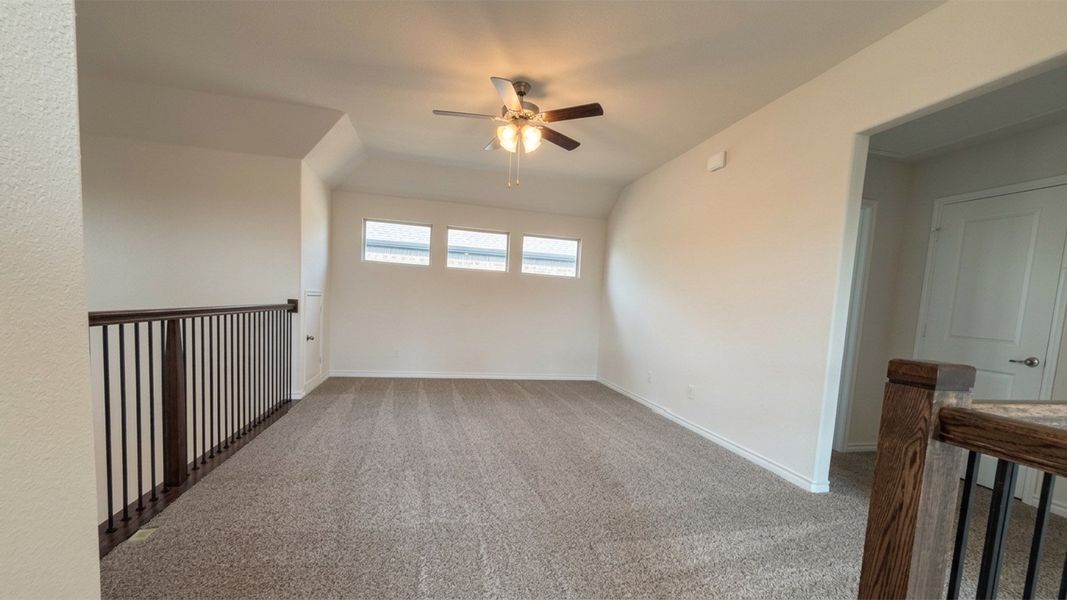Spacious, unfurnished interior of a new home in Lakewood Trails, Forney (Image 17). Spacious, unfurnished interior of a new home in Lakewood Trails, Forney (Image 17).