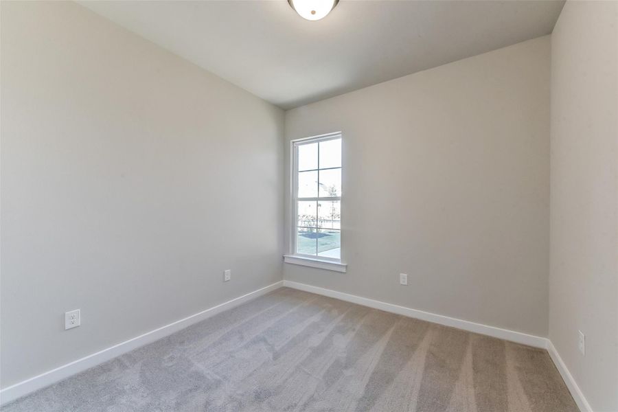 Spacious, unfurnished interior of a new home in Aldeana, Bonney (Image 31).