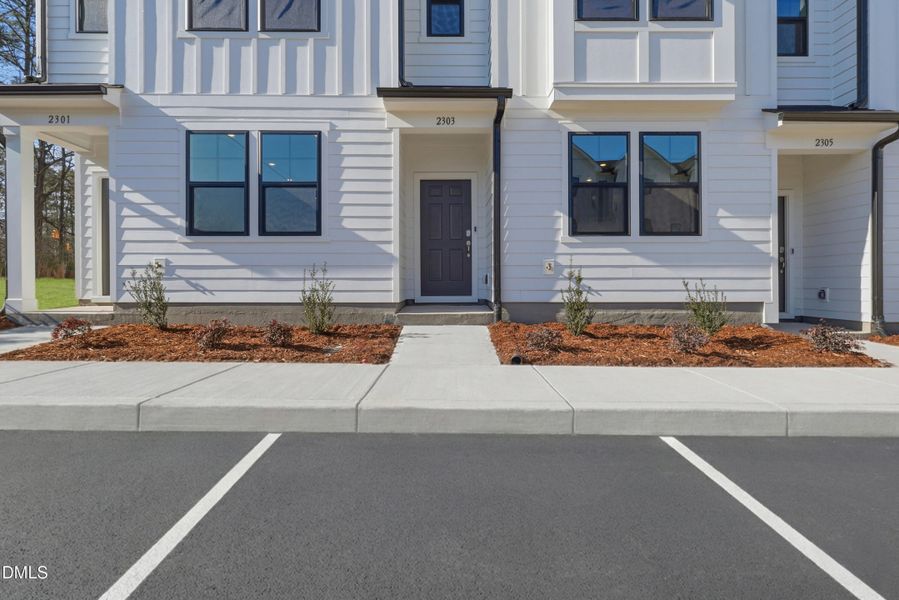 SUN_ElmGrove_Pic_Jackson_QMI_22_Front_2o