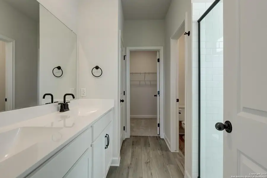 Furnished interior view inside a new home in Cordova Trails, Seguin (Image 6).