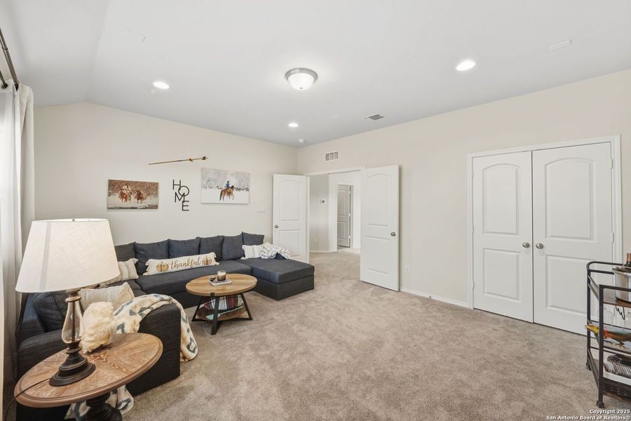 Furnished interior view inside a new home in Lily Springs, Seguin (Image 25).