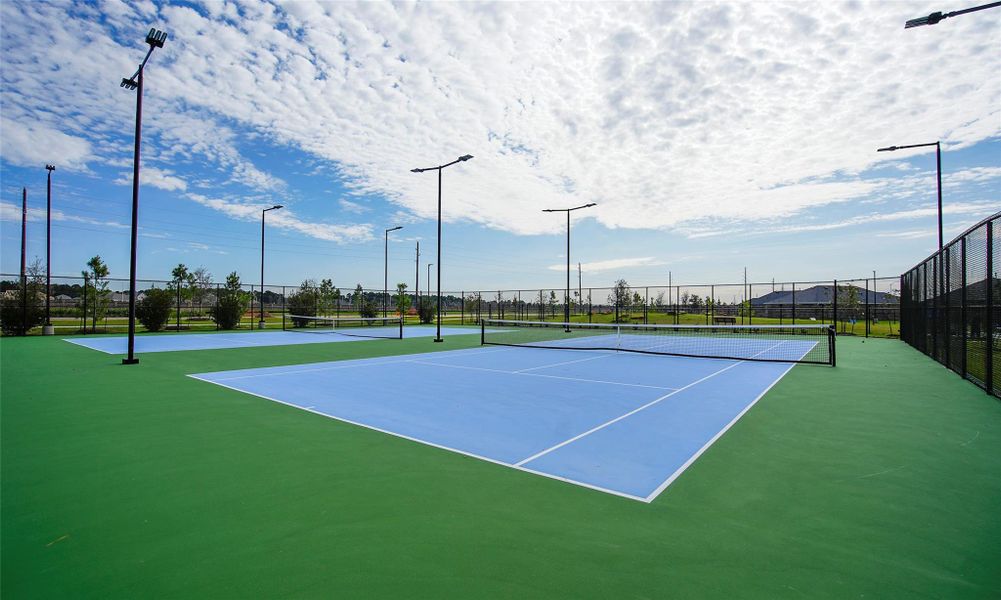 Community amenities in Cypress Green, Tomball (Image 23).