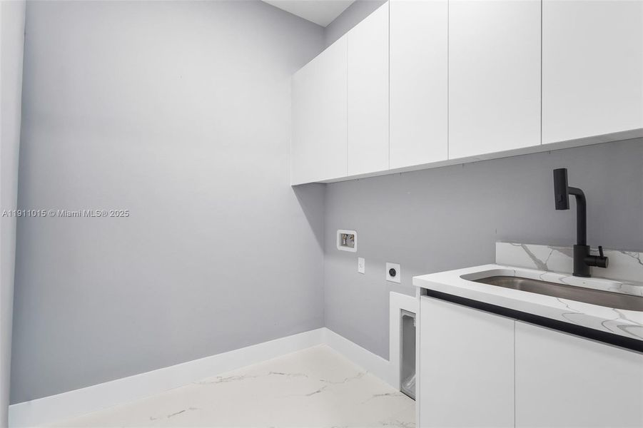 Image 32 of a home in . Image 32 of a home in .