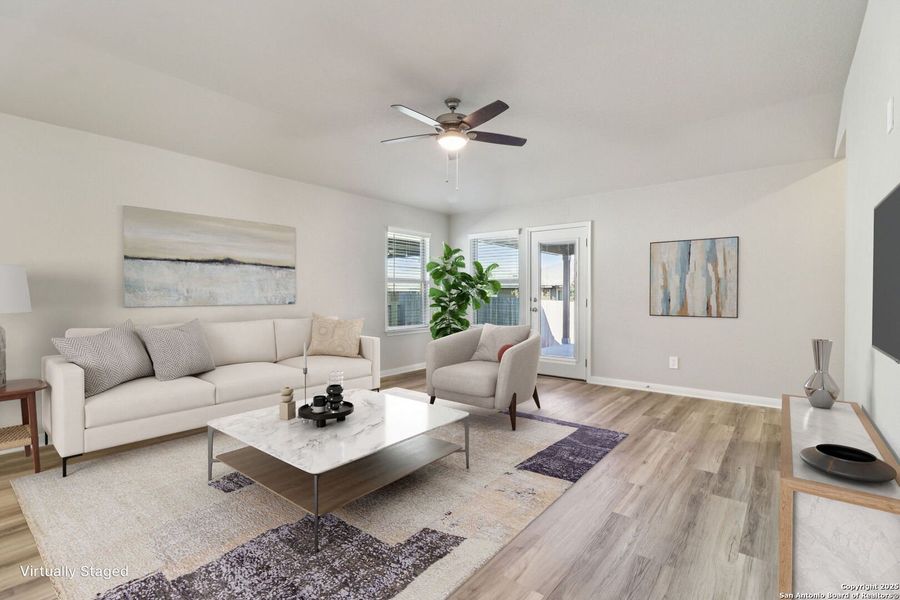 Furnished interior view inside a new home in Catalina, Converse (Image 6).