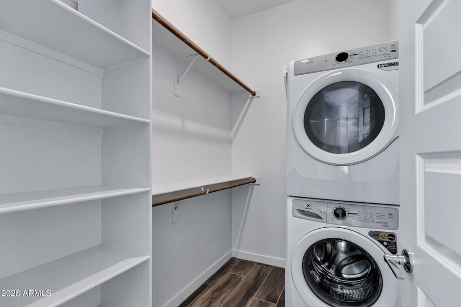 3228 E Saddletree Wy-45