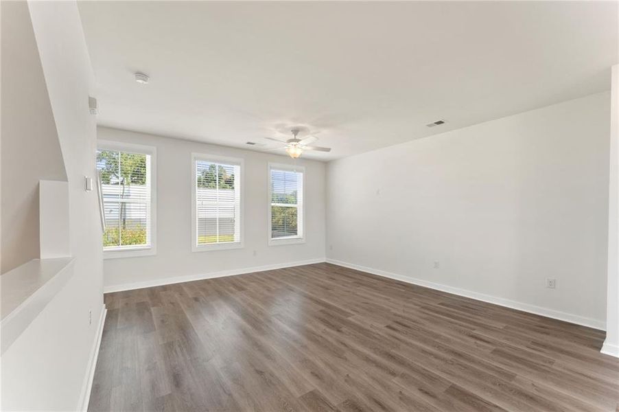 Spacious, unfurnished interior of a new home in Array, Atlanta (Image 15).