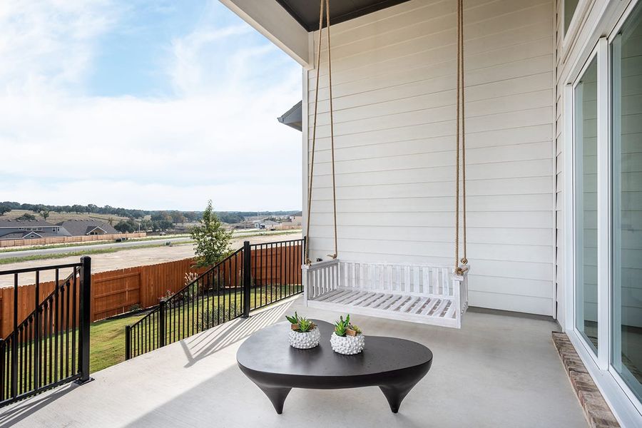 Image 28 representing the Linden by Tri Pointe Homes in Lagos Reserve, Manor, TX.