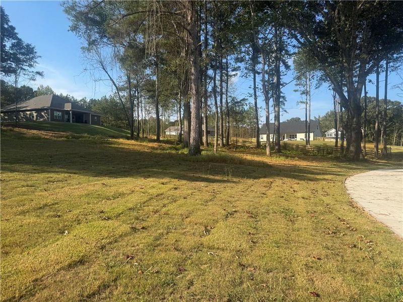 Natural landscape and outdoor views near The Fields of Walnut Creek in Pendergrass (Image 20).