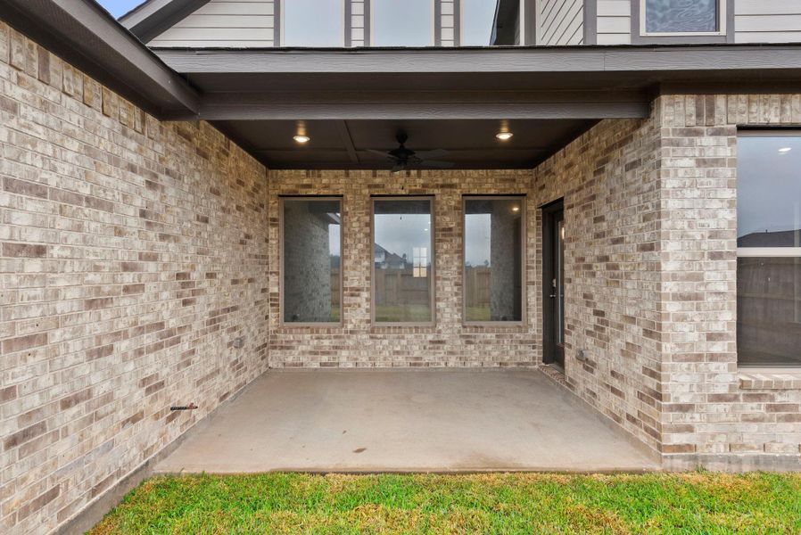 Exterior details and patio area of a home in Escondido, Magnolia (Image 22).