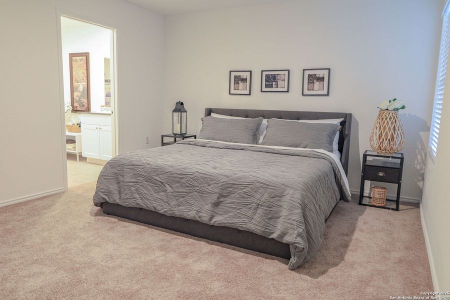 Furnished interior view inside a new home in Mission del Lago, San Antonio (Image 12). Furnished interior view inside a new home in Mission del Lago, San Antonio (Image 12).