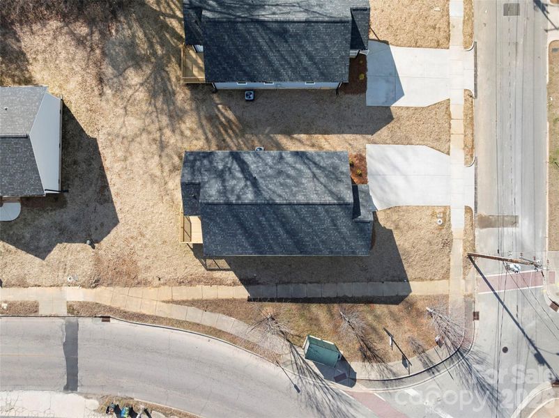 Image 16 of a home in . Image 16 of a home in .