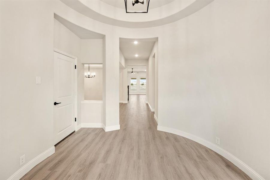 Spacious, unfurnished interior of a new home in Silo Mills, Joshua (Image 18). Spacious, unfurnished interior of a new home in Silo Mills, Joshua (Image 18).