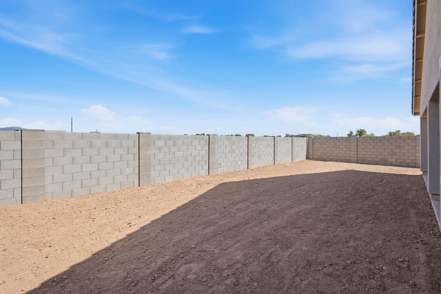 Exterior details and patio area of a home in Montana Vista - Summit, Buckeye (Image 3).