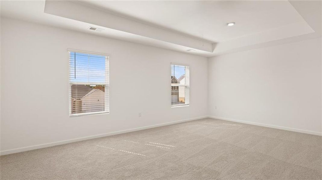 Spacious, unfurnished interior of a new home in Poplar Preserve, Newnan (Image 22).