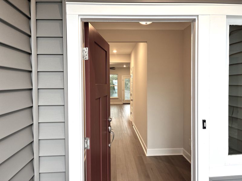 Exterior details and patio area of a home in Holly Ridge, Greenville (Image 1).