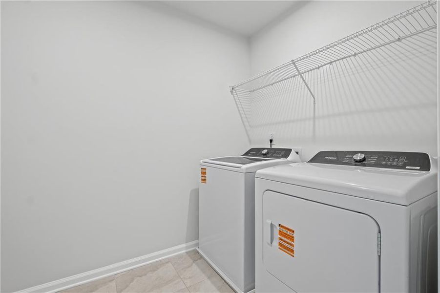 Close-up of interior finishes inside a home in Adler Springs, Powder Springs (Image 9).