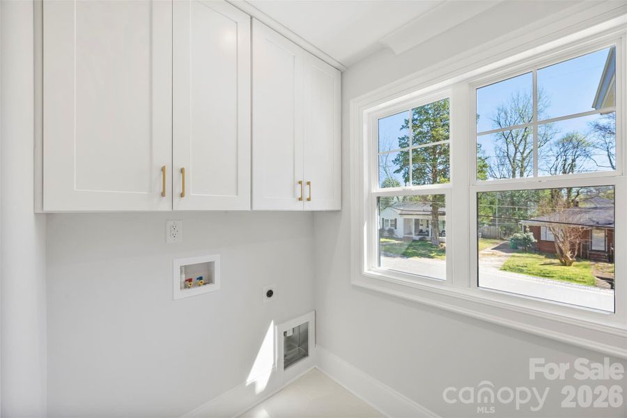 1329 Condon St, Charlotte, NC 28216