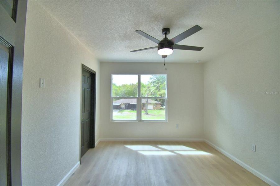 Spacious, unfurnished interior of a new home in , Avon Park (Image 28).