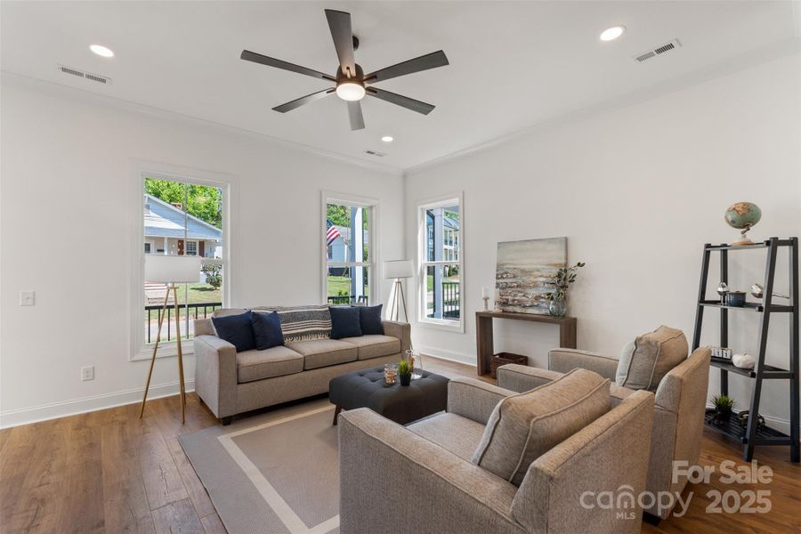 Furnished interior view inside a new home in , Kannapolis (Image 16).