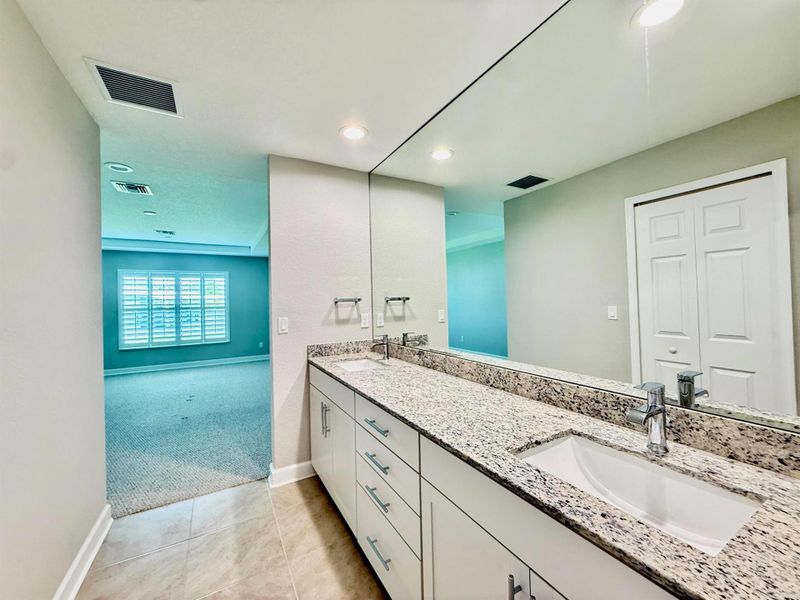 Furnished interior view inside a new home in , Fort Pierce (Image 8).