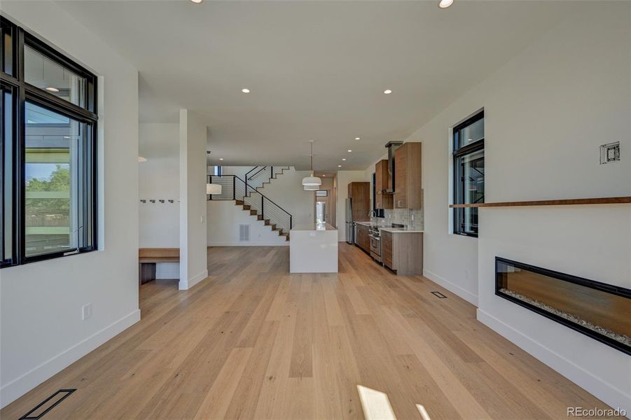 Image 38 of a home in .