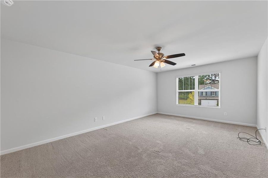 Spacious, unfurnished interior of a new home in Glen at Kensington, Lithia Springs (Image 54). Spacious, unfurnished interior of a new home in Glen at Kensington, Lithia Springs (Image 54).