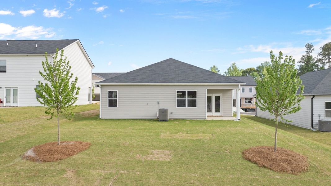 Representative exterior details of a home built from the Kerry by D.R. Horton in Champion's Run, Lithonia (Image 3).