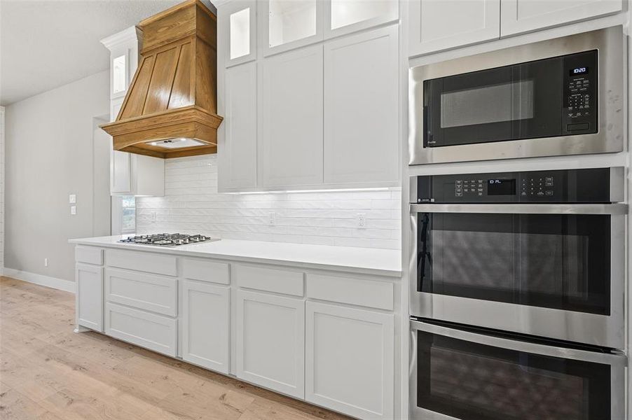 Furnished interior view inside a new home in Escondido Ranches, Poolville (Image 9).