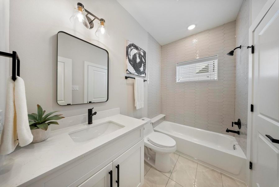 Furnished interior view inside a new home in Skyline Homes at Lou Ellen, Houston (Image 34).